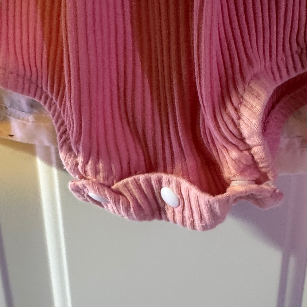 Floral Pink Baby Dress with Ruffles & Suspenders - Size 60 (3-6M) - Picture 5 of 7